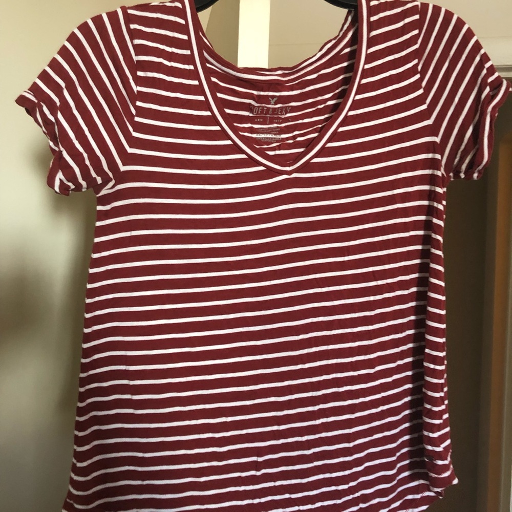 American Eagle shirt